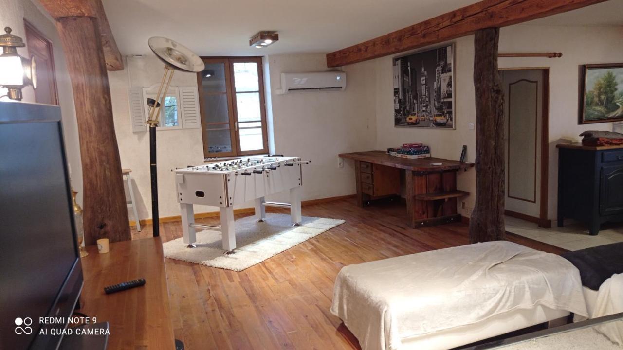 Maison De Ferme Au Calme Jusqu'A 10 Personnes Gannay-sur-Loire Esterno foto