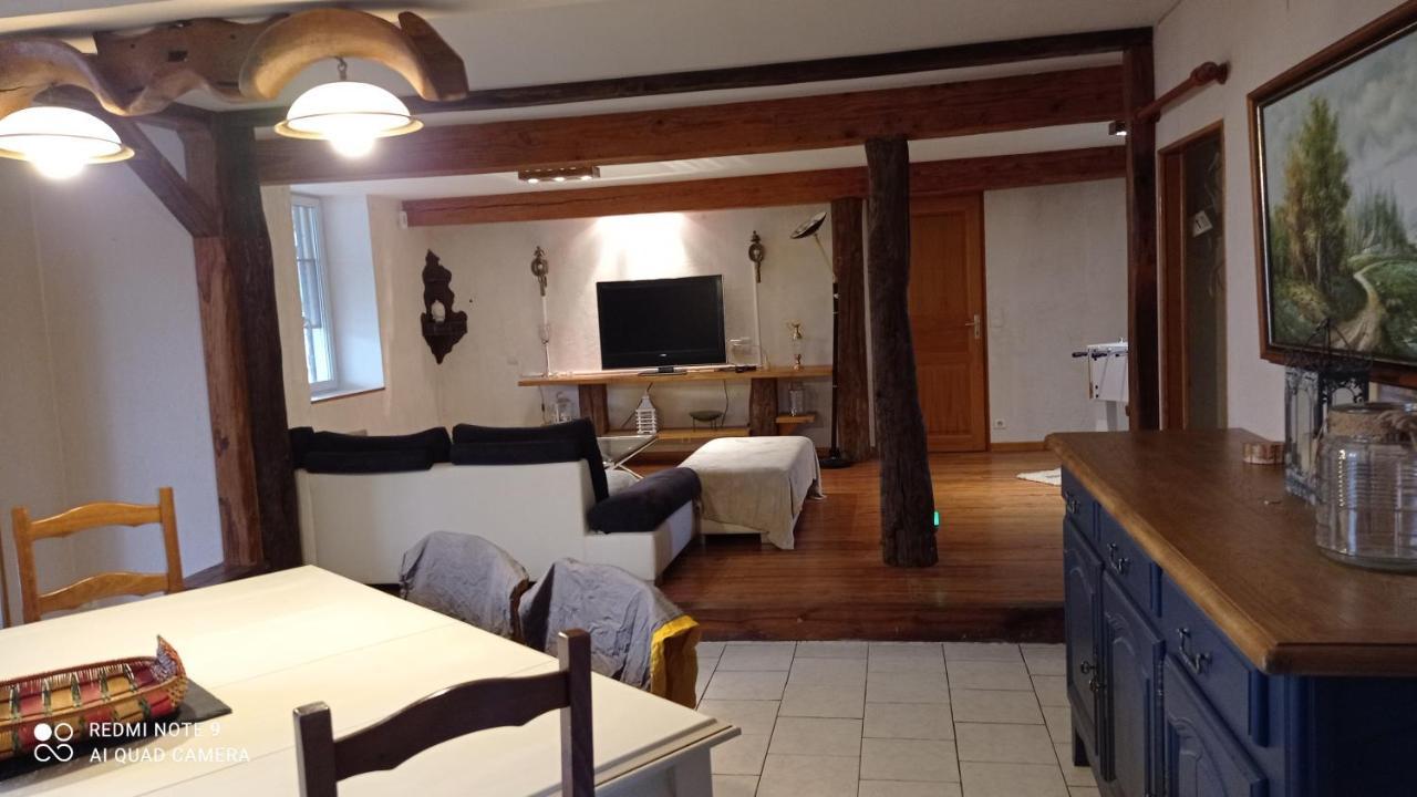 Maison De Ferme Au Calme Jusqu'A 10 Personnes Gannay-sur-Loire Esterno foto